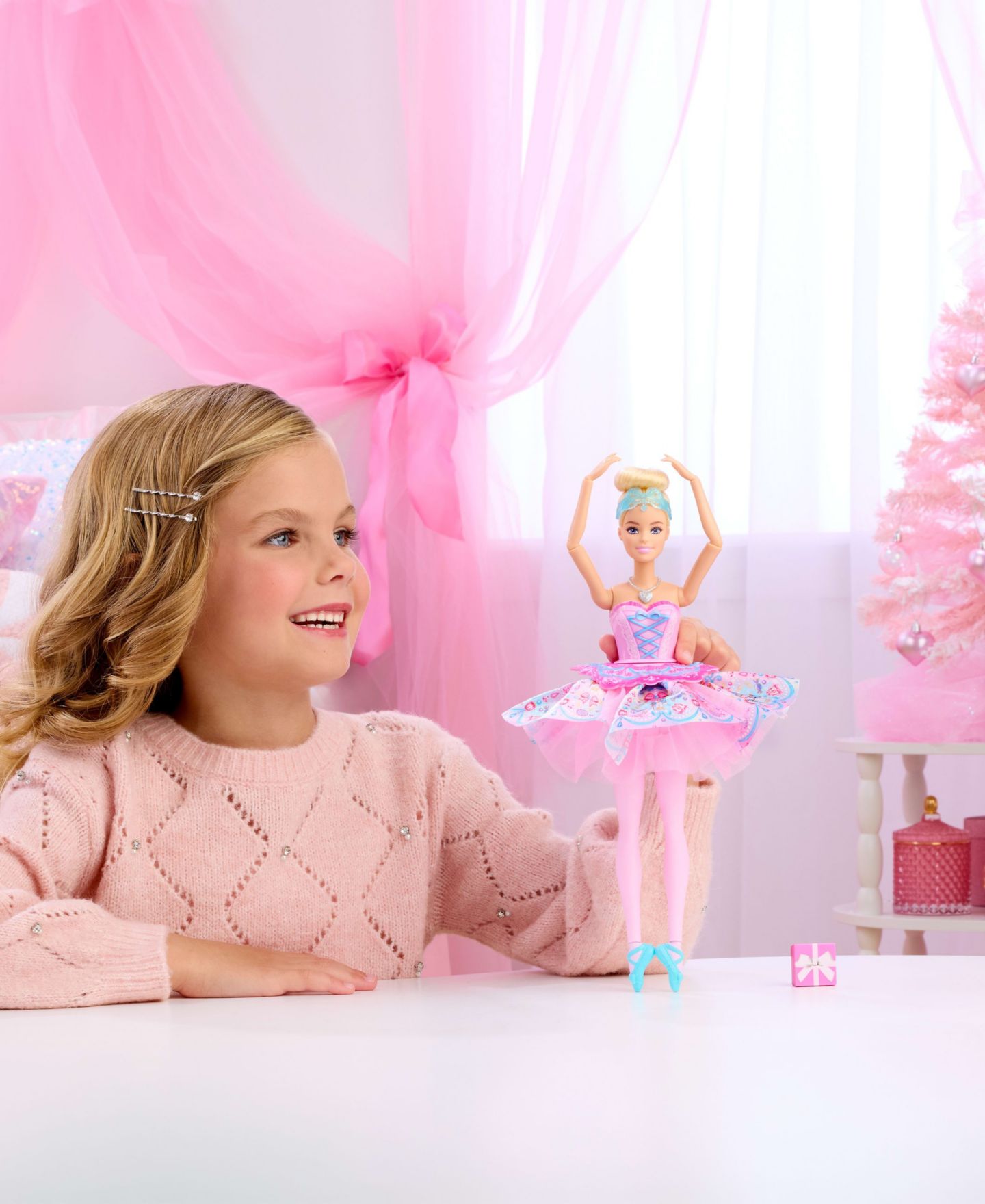 Детская кукла Barbie in the Nutcracker Clara 12" Tutu Fashion Doll with 7-Point Articulation — фото 4