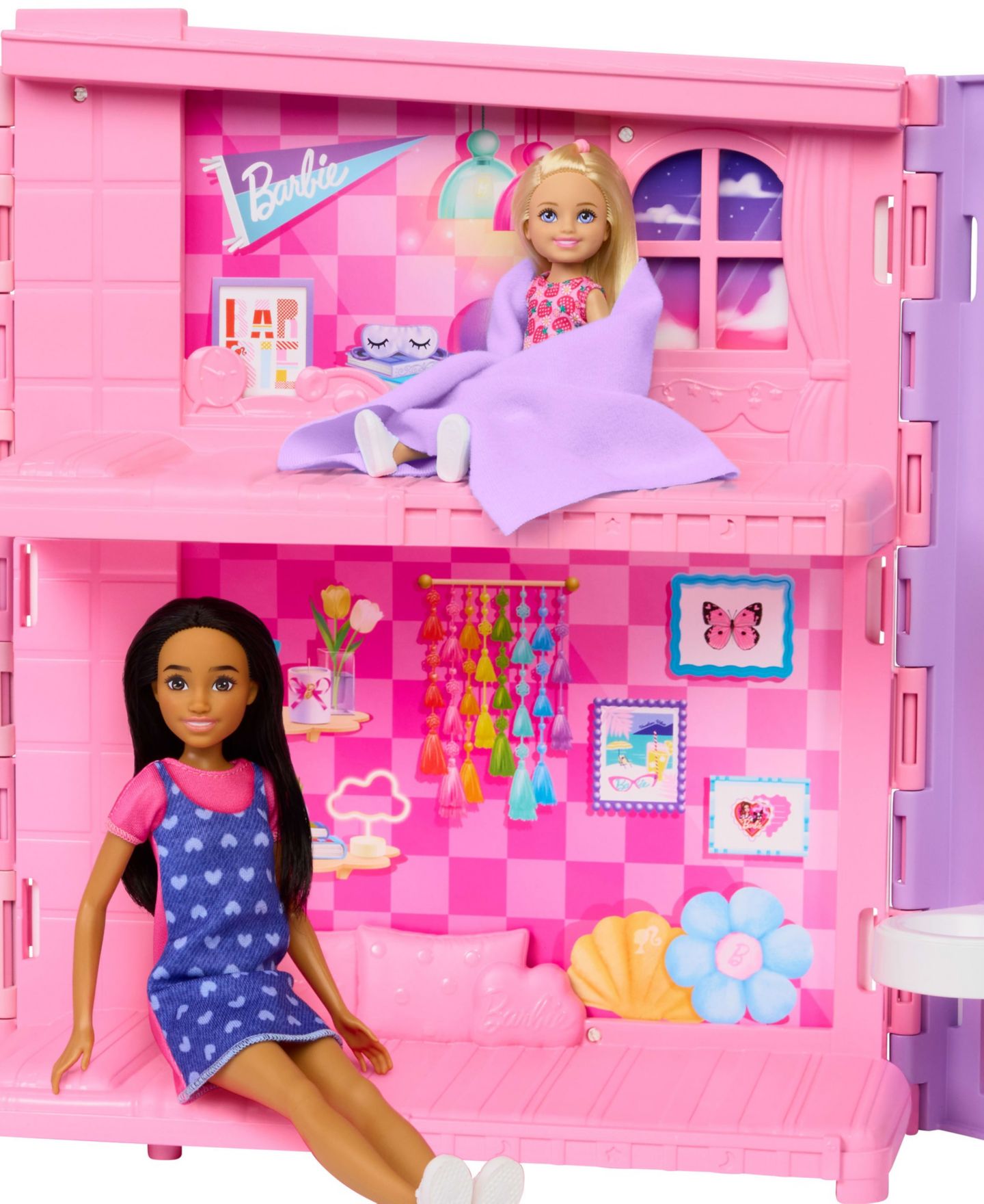 Складной кукольный домик Barbie Weekend Escape с 4 игровыми зонами, куклой, 10 аксессуаров — фото 5