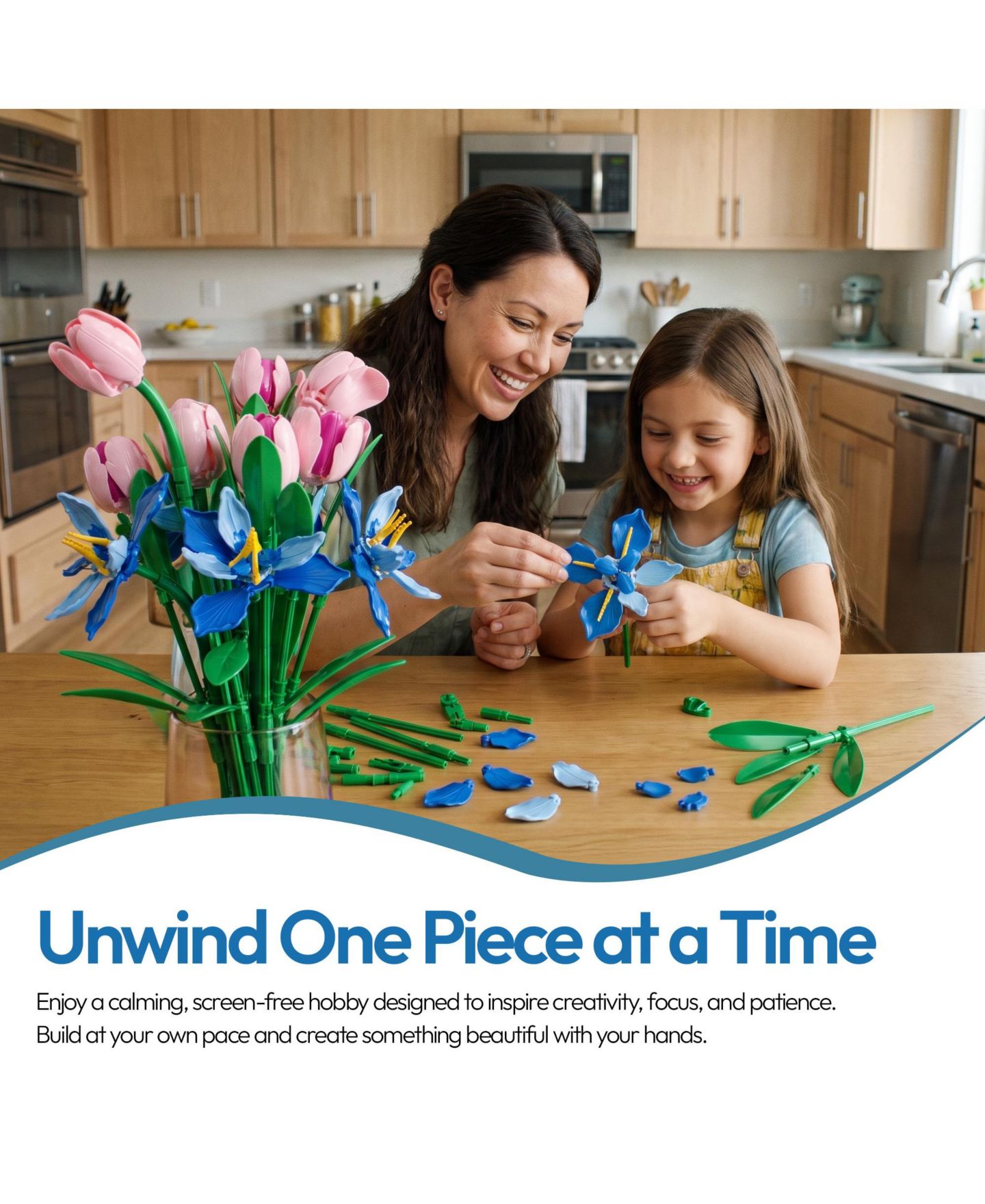 Детский конструктор Contixo BK08 Tulip & Iris Flower Bouquet Building Set, 428-Piece Pink & Blue Floral Brick Kit with Adjustable Stems, Creative Home Décor Gift, Ages 8+, цвет: Розовый / Синий — фото 3