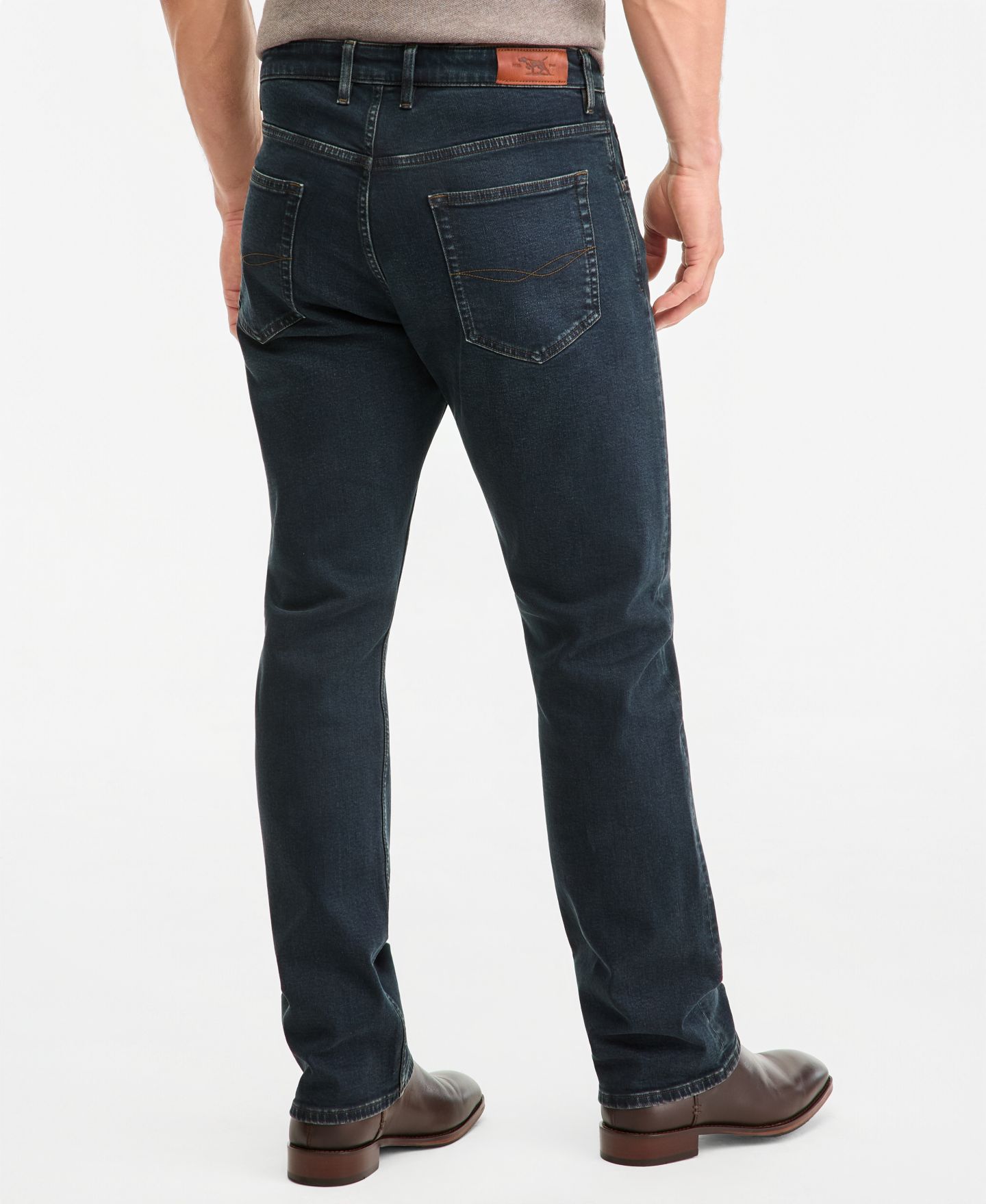 Мужские джинсы Rodd & Gunn Linden Relaxed Denim Jeans, цвет: Синий / Чёрный — фото 4