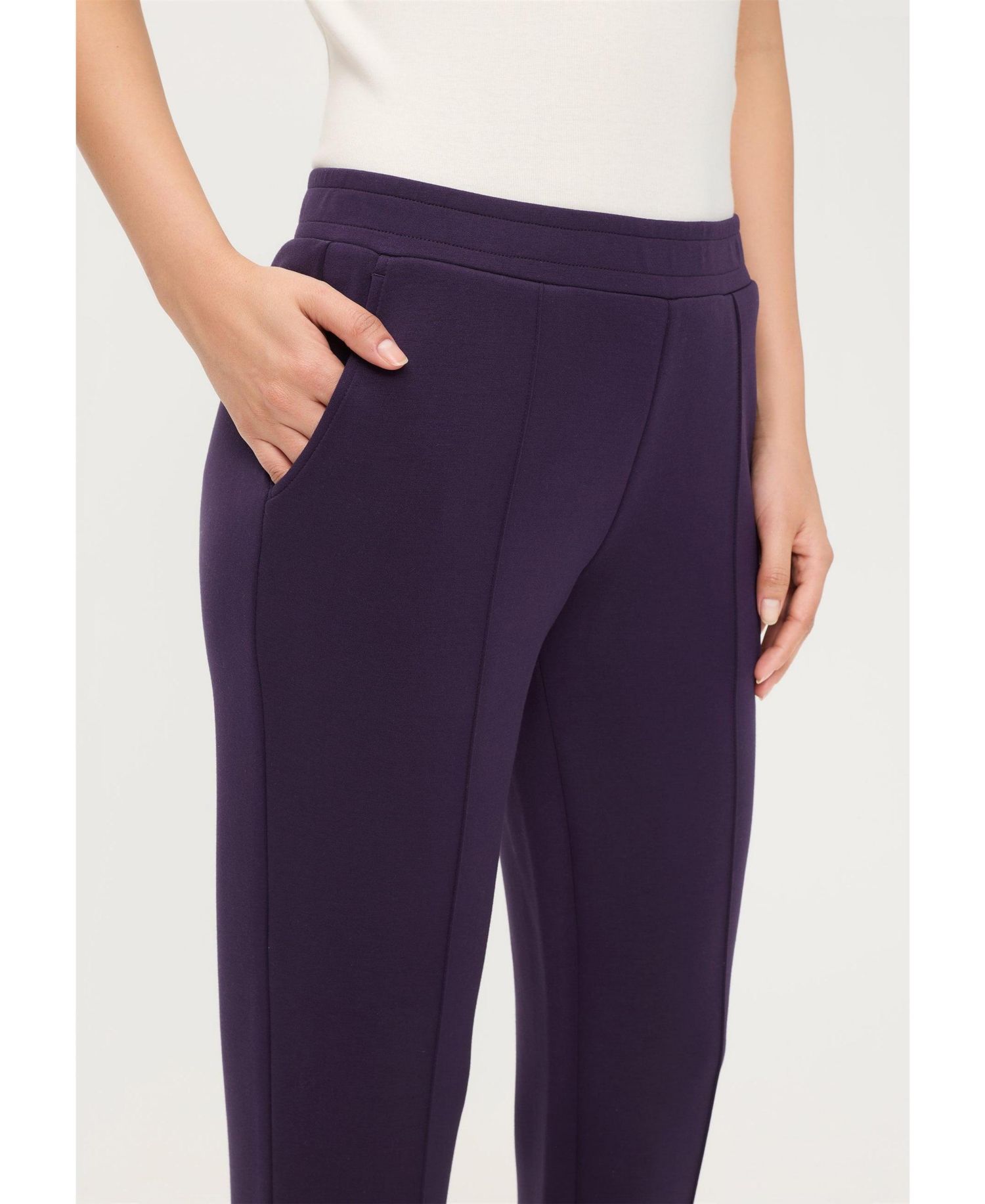 Women's Scuba Knit Pull-On Pant