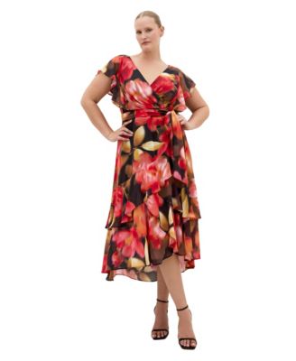 Plus Size Demure V-Neck Floral Maxi Dress