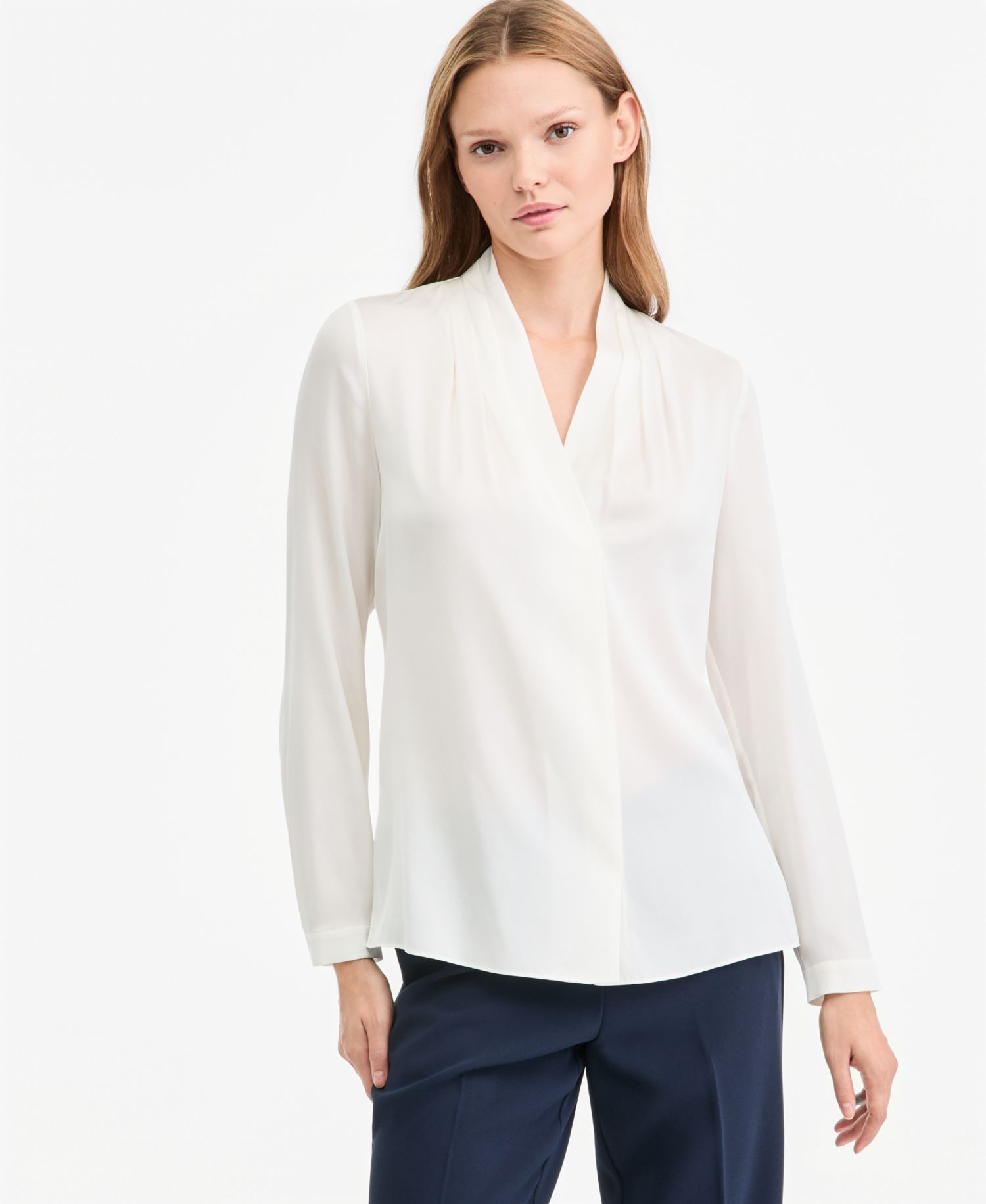 Women's Nellie Long-Sleeve V-Neck Silk-Blend Blouse