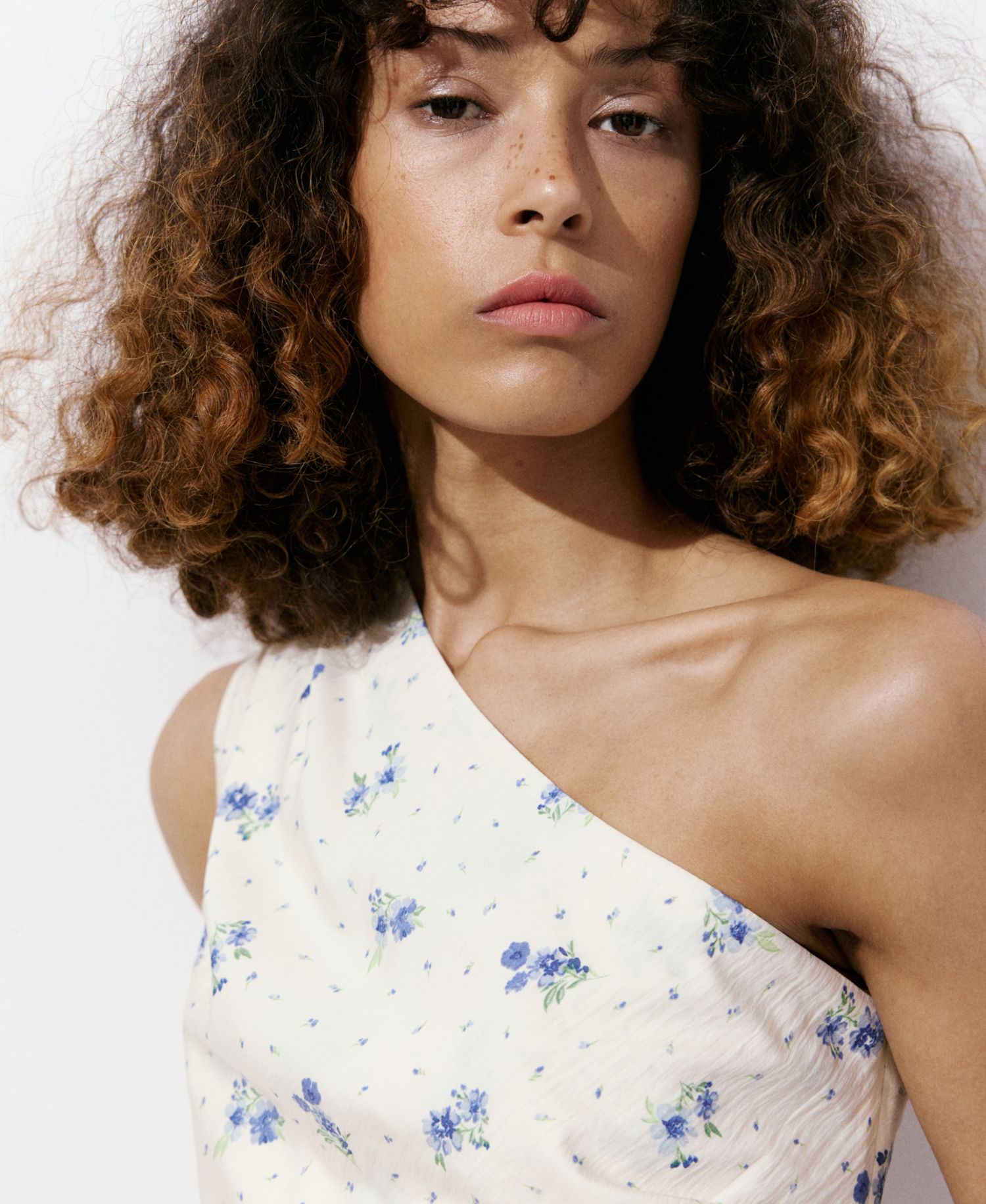 Women's Asymmetrical-Neck Floral Tank Top