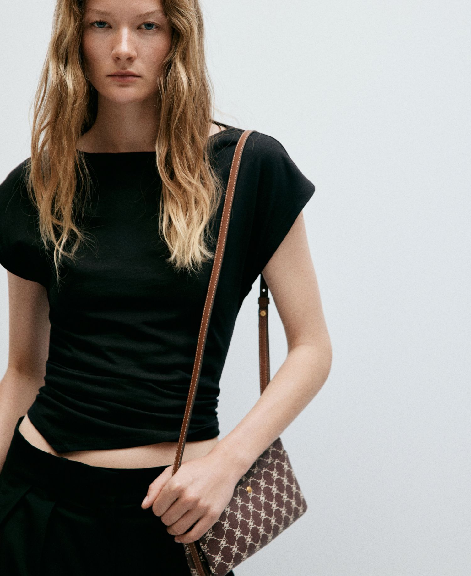 Women's Printed Logo Shoulder Bag