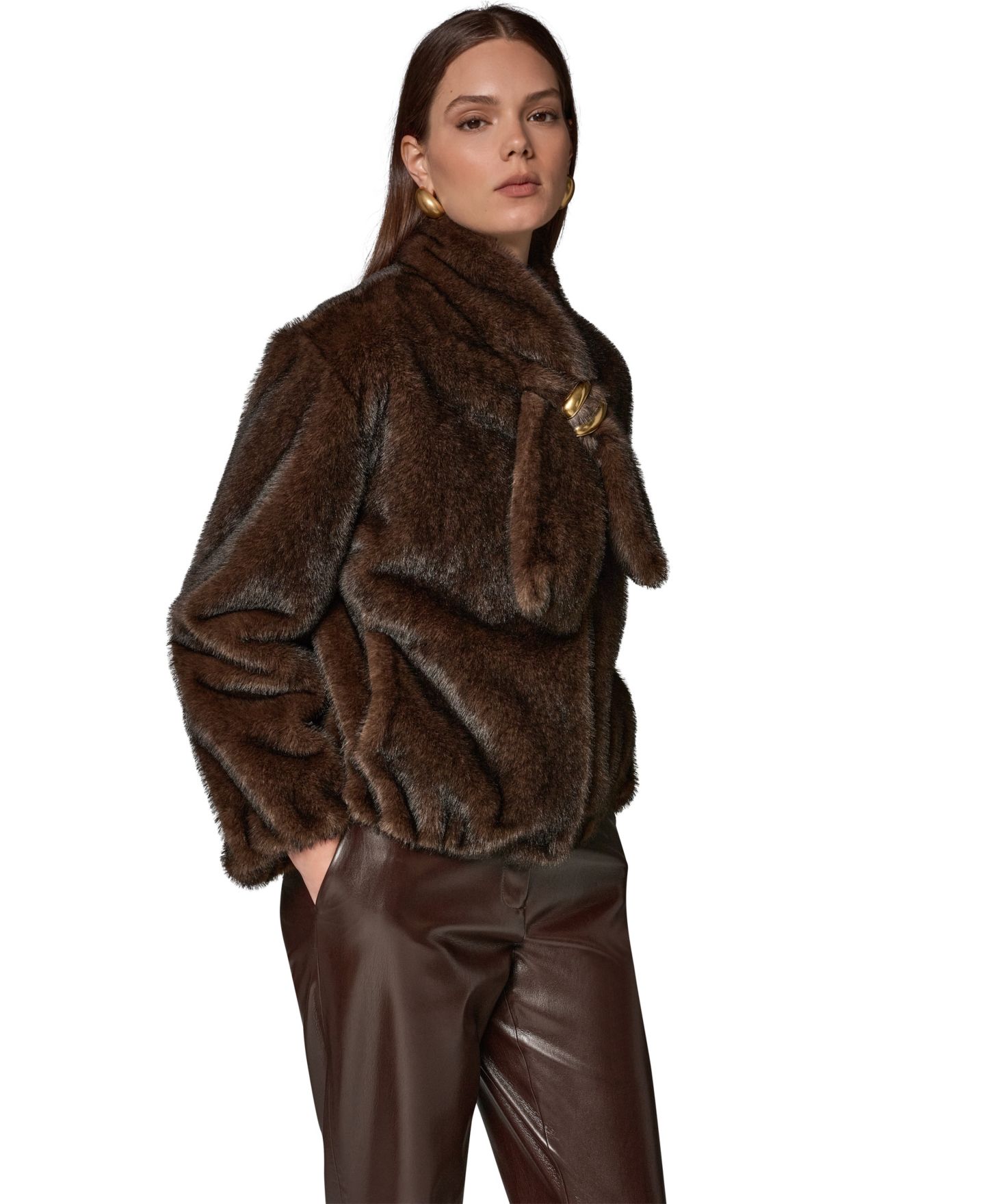 Женское короткое пальто из искусственного меха Donna Karan New York с шарфом, цвет: Шоколадный — фото 3