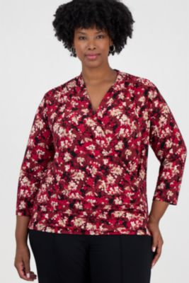 Plus Size Faux Wrap Floral 3/4-Sleeve Top