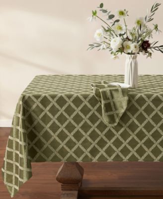 Laurel Leaf Rectangular Tablecloth, 70" x 86"