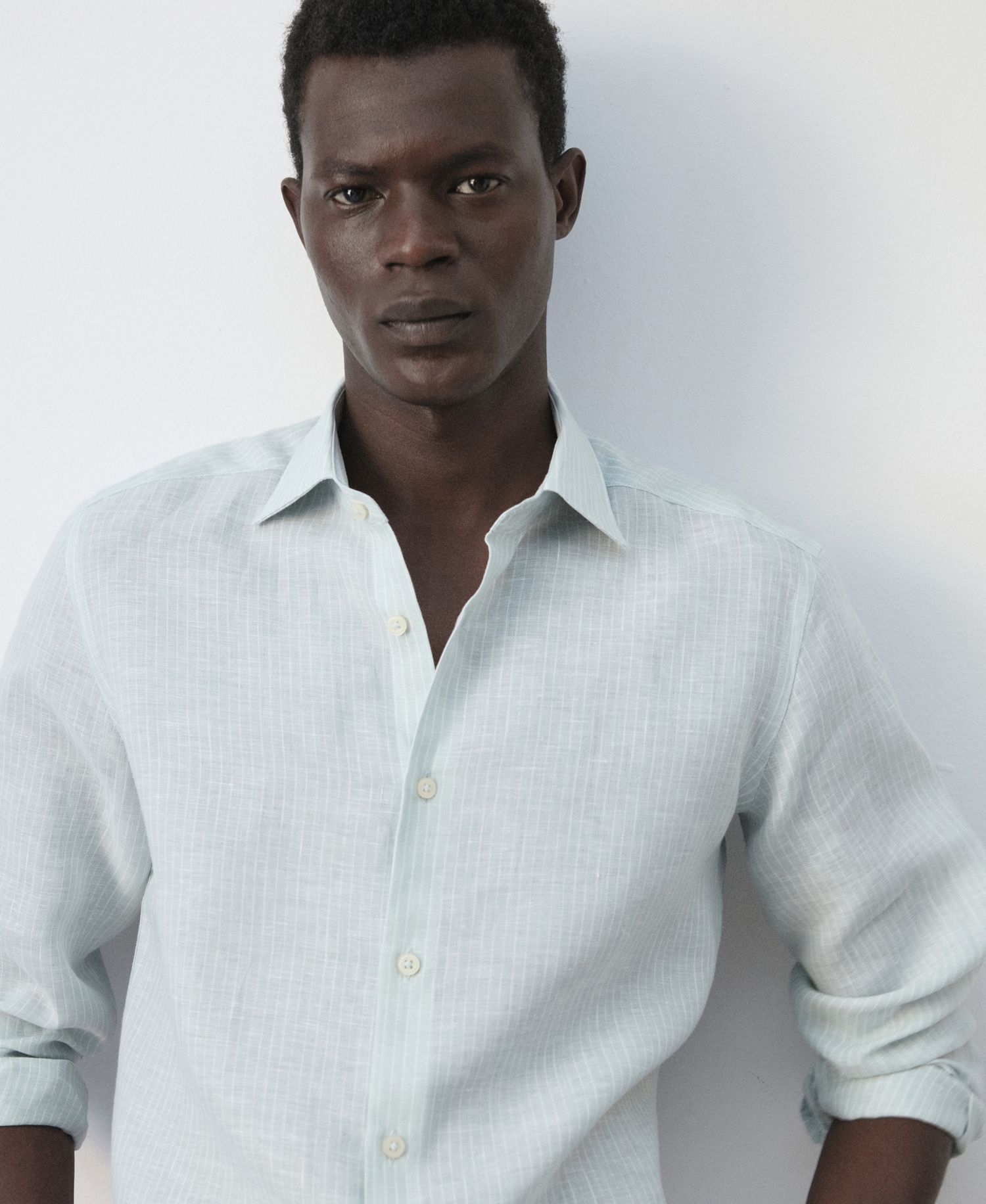 Men's Linen Slim-Fit Shirt