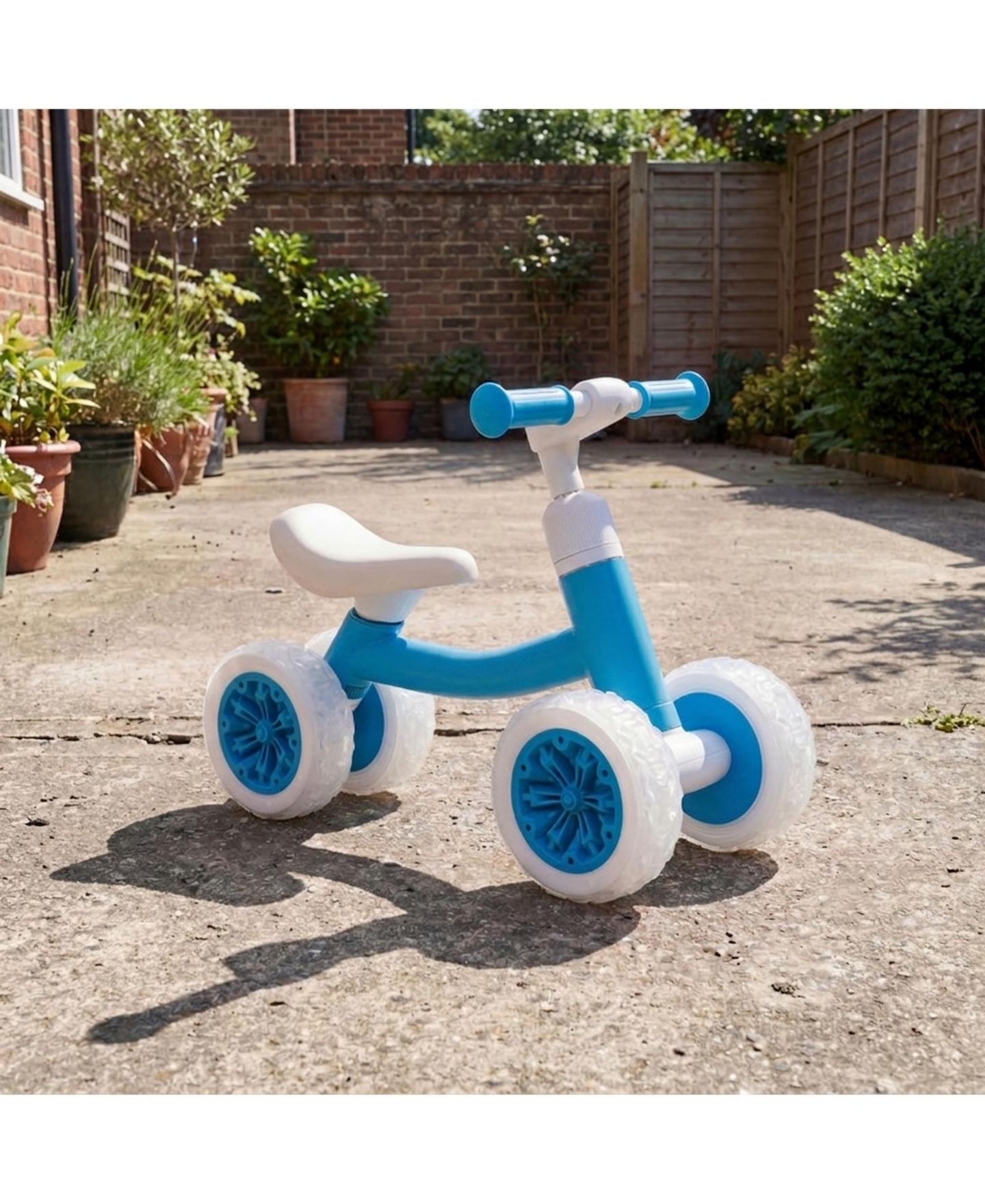 Детская игрушка SUGIFT Baby Adjustable Light-Up Wheels Balance Bike, Ages 1+, цвет: Синий — фото 2