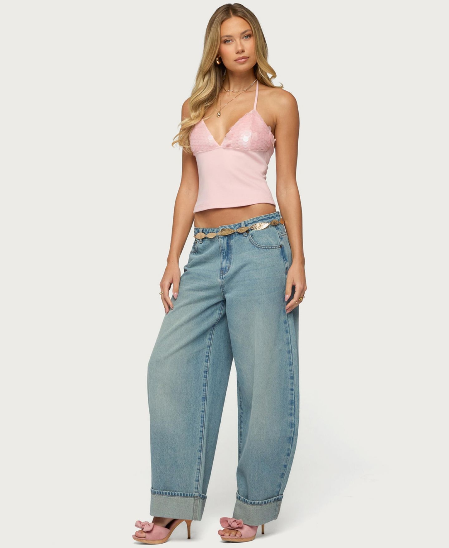 Женский топ Edikted Katelyn Sequin-Halter Sleeveless, цвет: Светлый розовый — фото 3