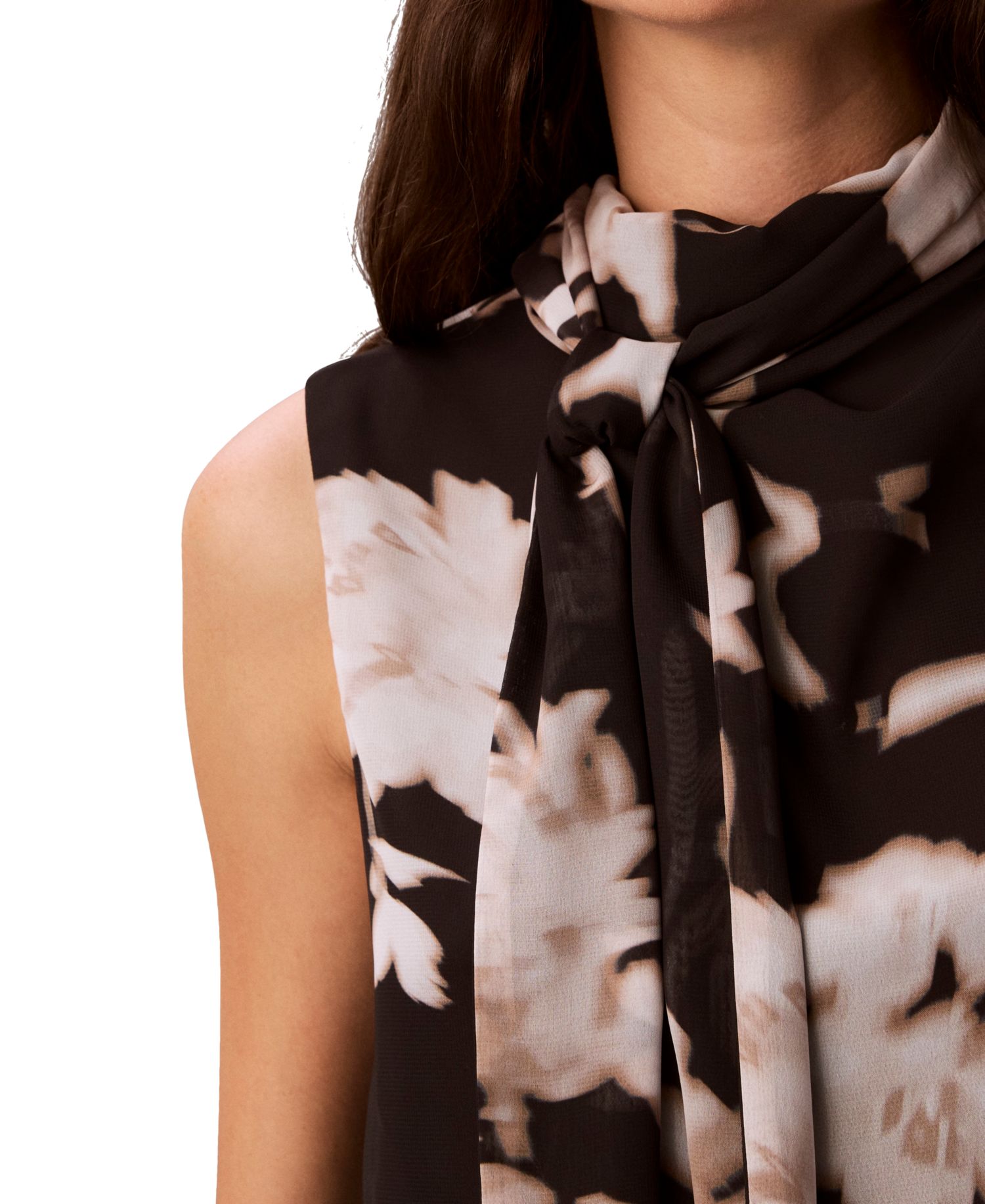 Women's Scarf-Neck Floral-Print Top