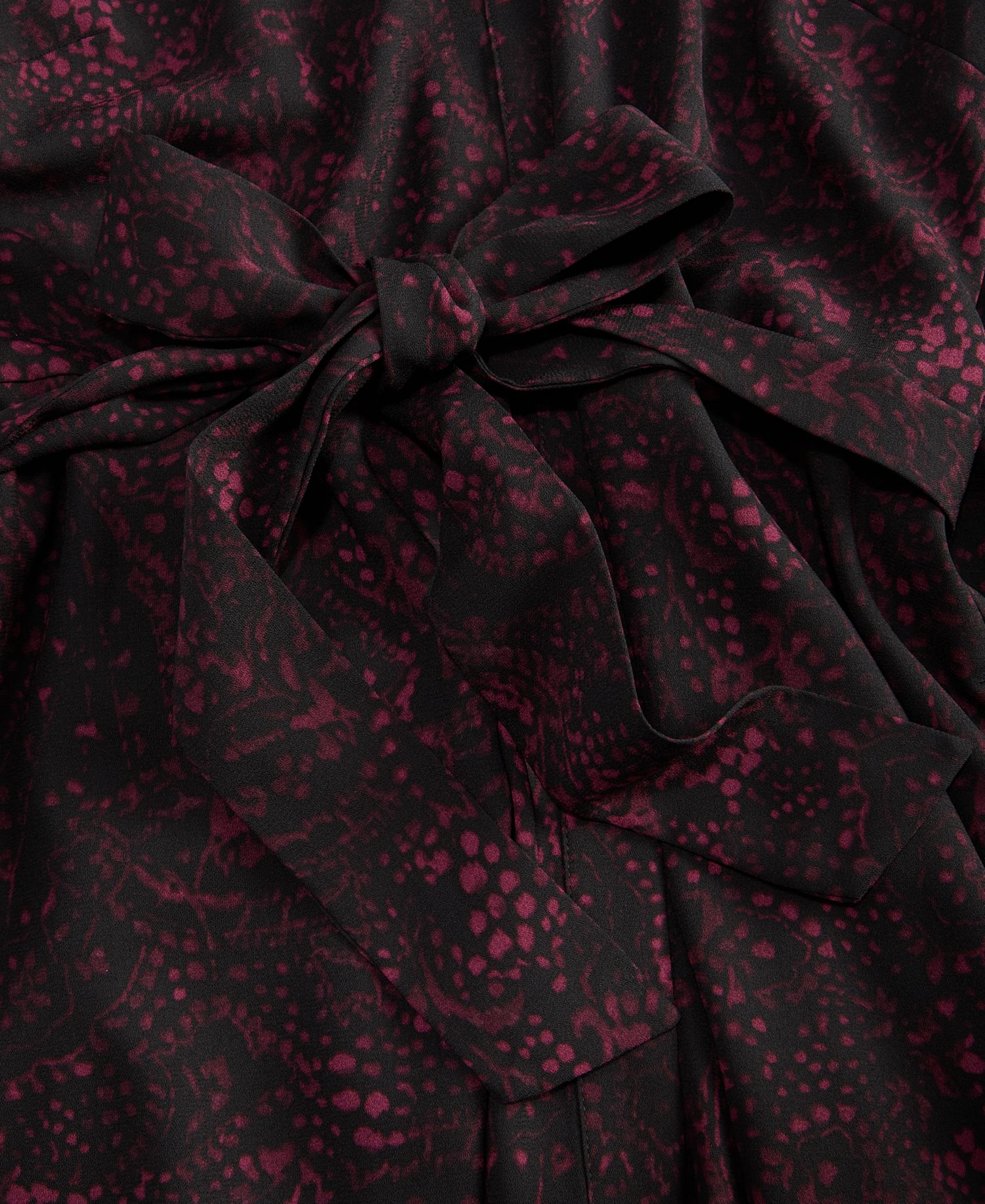 Women's Long-Sleeve Printed Belted Shirt Dress