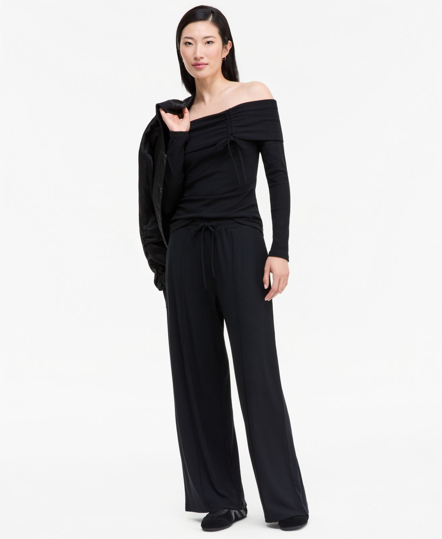 Женский топ I.N.C. International Concepts Off-the-Shoulder Rib-Knit Long-Sleeve Top, цвет: Глубокий чёрный — фото 2