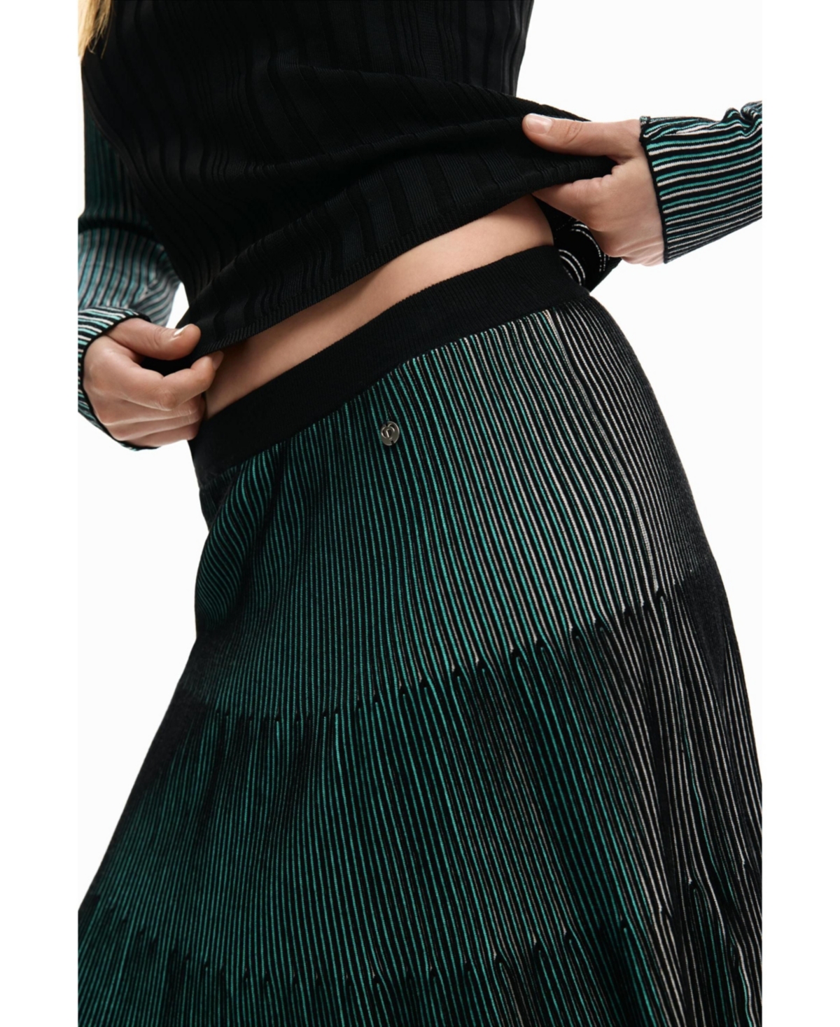 Desigual Women's Short pleated skirt