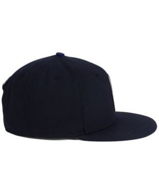 Connecticut Huskies NCAA Snapback Hat - Retro Sharktooth Flat Brim Cap, Team Colors