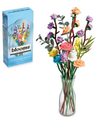 Blooms by Play-Doh Wildflower Petite Bouquet Kit, Ages 8+