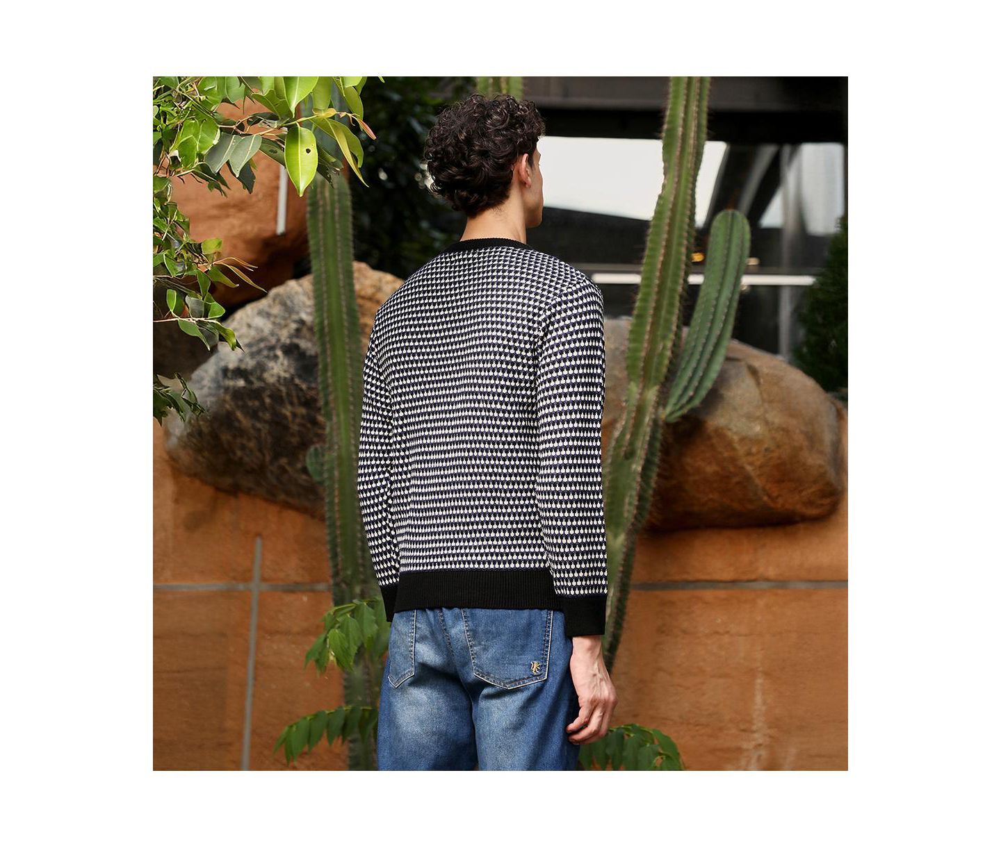 Мужской свитер Campus Sutra Contrast-Jacquard Knit Pullover, цвет: Чёрный — фото 4