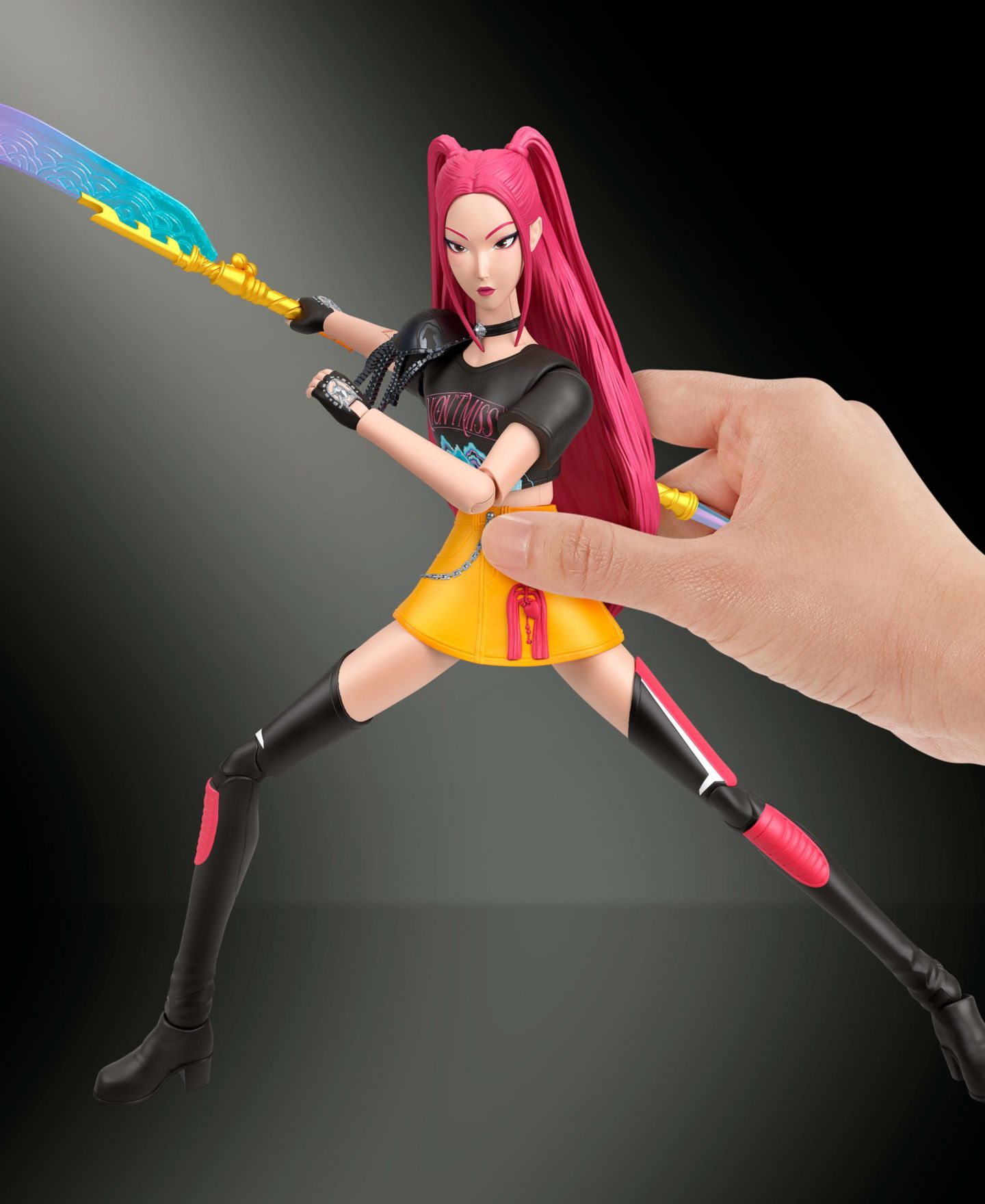 Детская фигурка KPop Demon Hunters Huntrx Mira 6-Inch Action Figure, Ages 4+ — фото 2