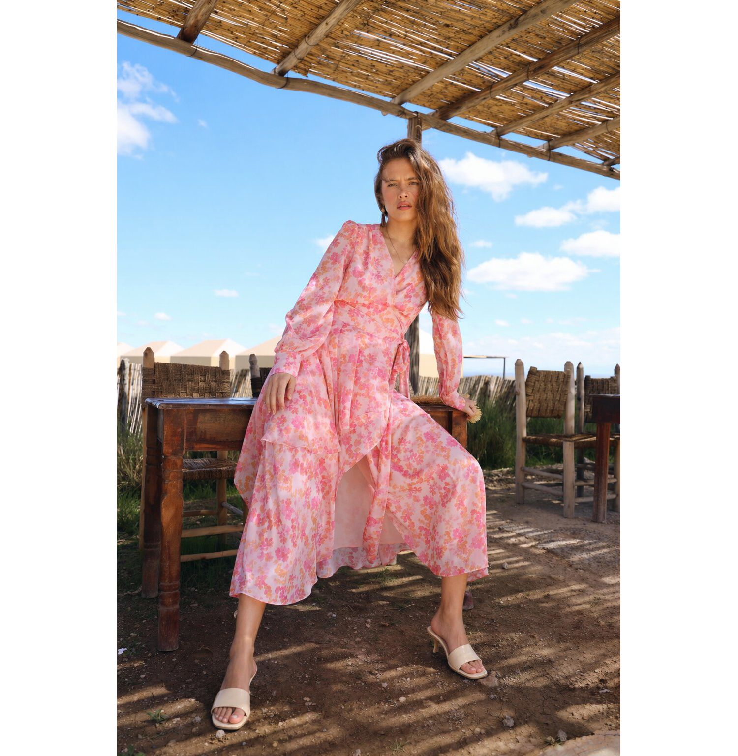 Women's Romance V-Neck Long-Sleeve Floral-Print Maxi Dress