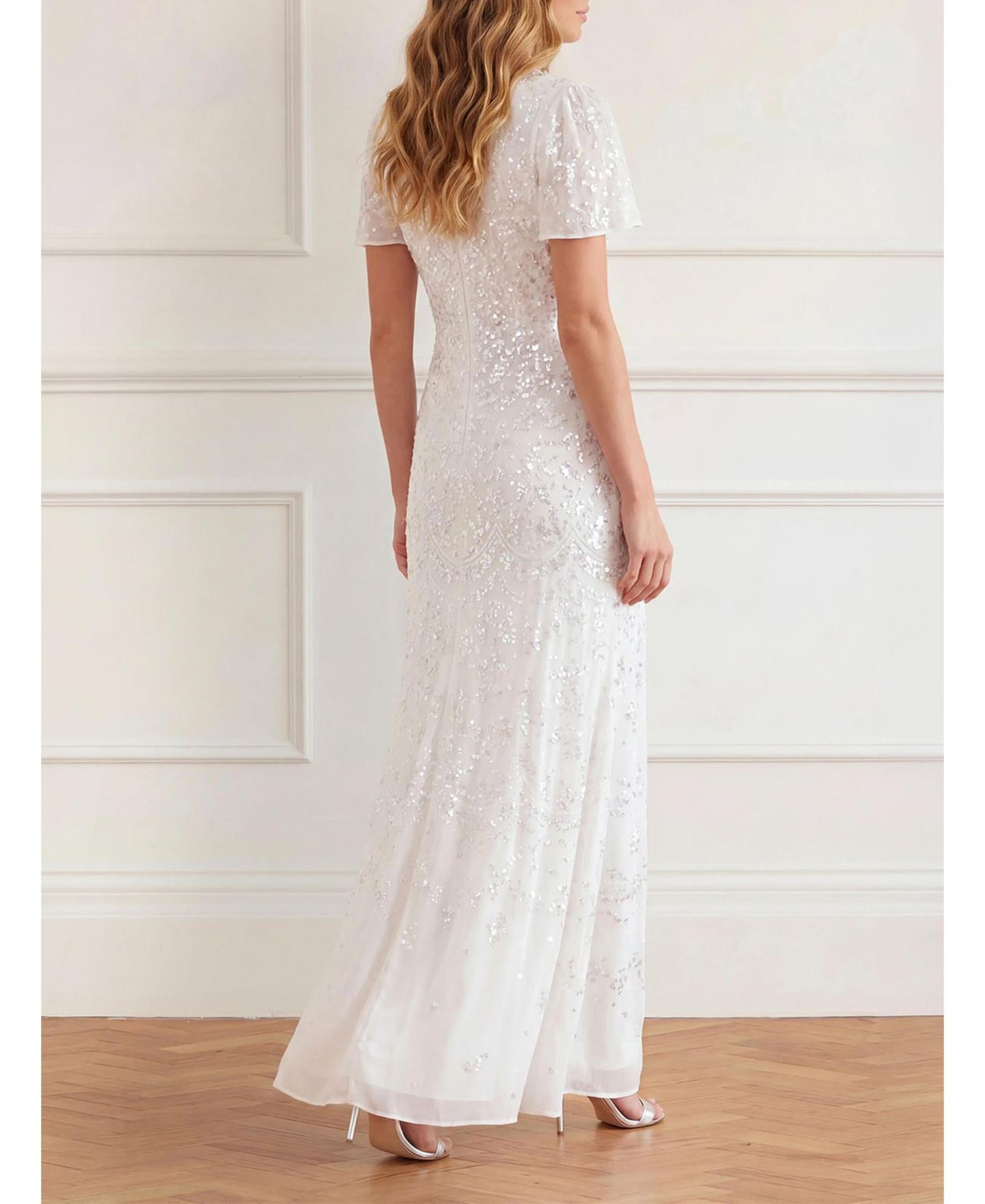 Женское платье Needle & Thread Freya Georgette Sequin Flutter-Sleeve Maxi Gown, цвет: Меловой — фото 4