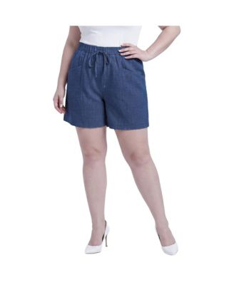 Plus Size High-Rise Pocketed Pull-On Shorts, 6" Inseam