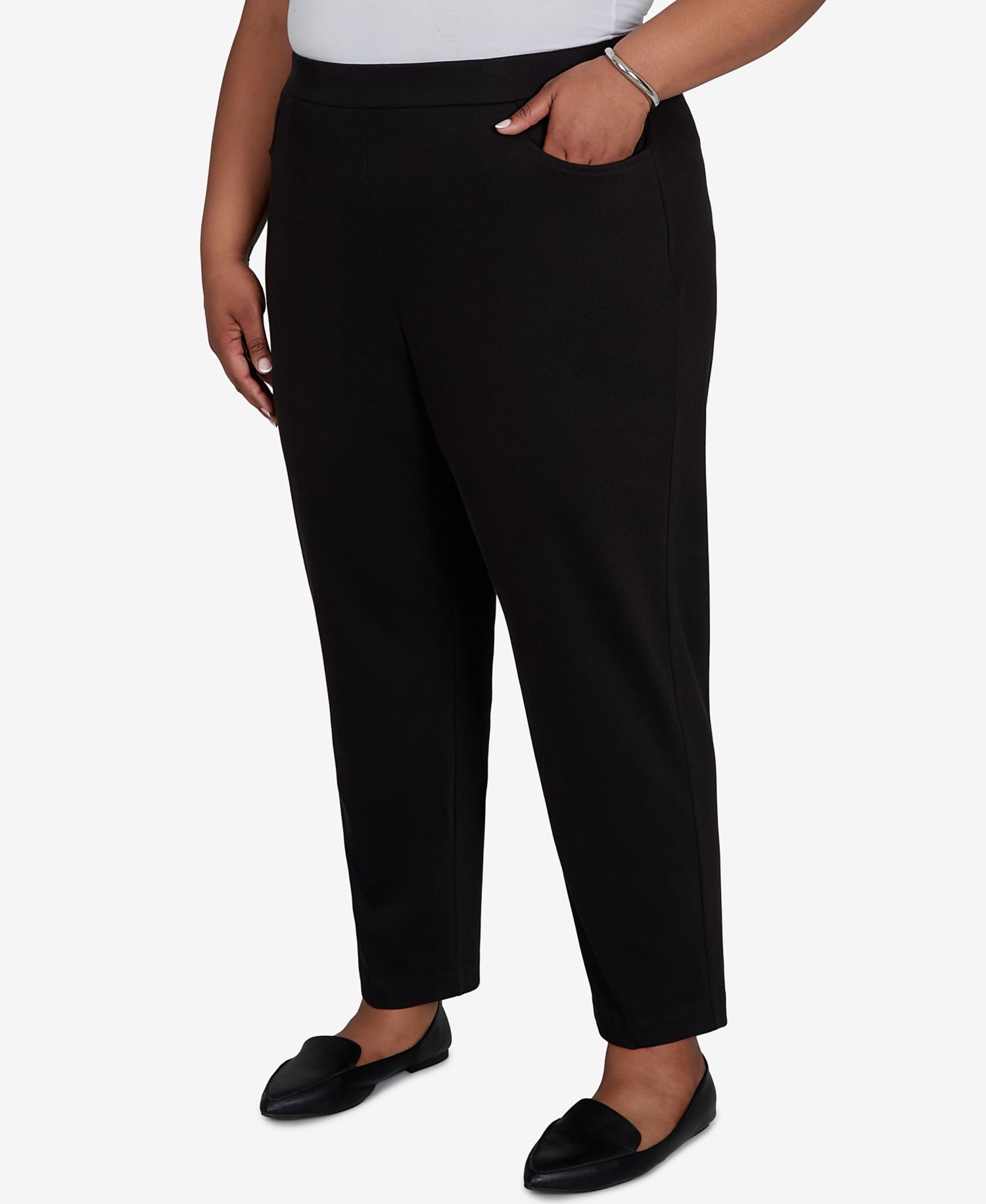 Plus Size Travel Advisory Pull-on Straight Pants
