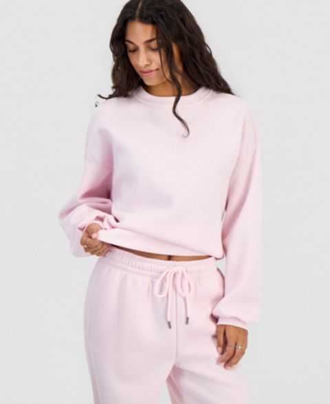 Женская толстовка Madden Girl Juniors' Embellished Fleece Crewneck, цвет: Ballet Slipper
