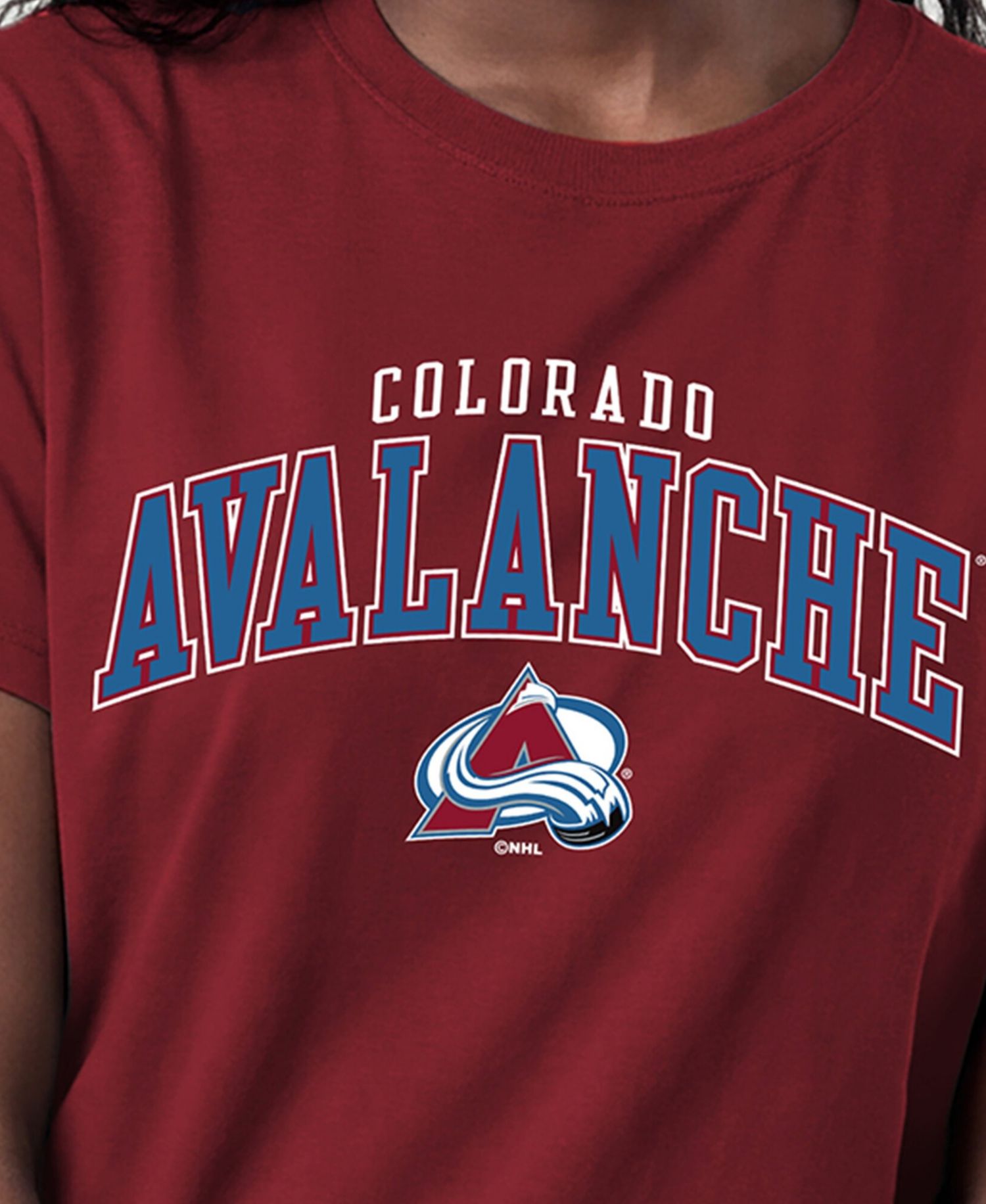Women's Colorado Avalanche Screen-Print Crewneck T-Shirt