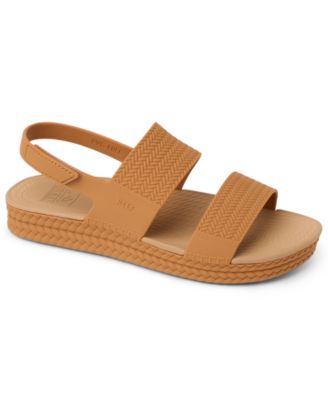 Women's Water Vista Round Toe Flat Sandals