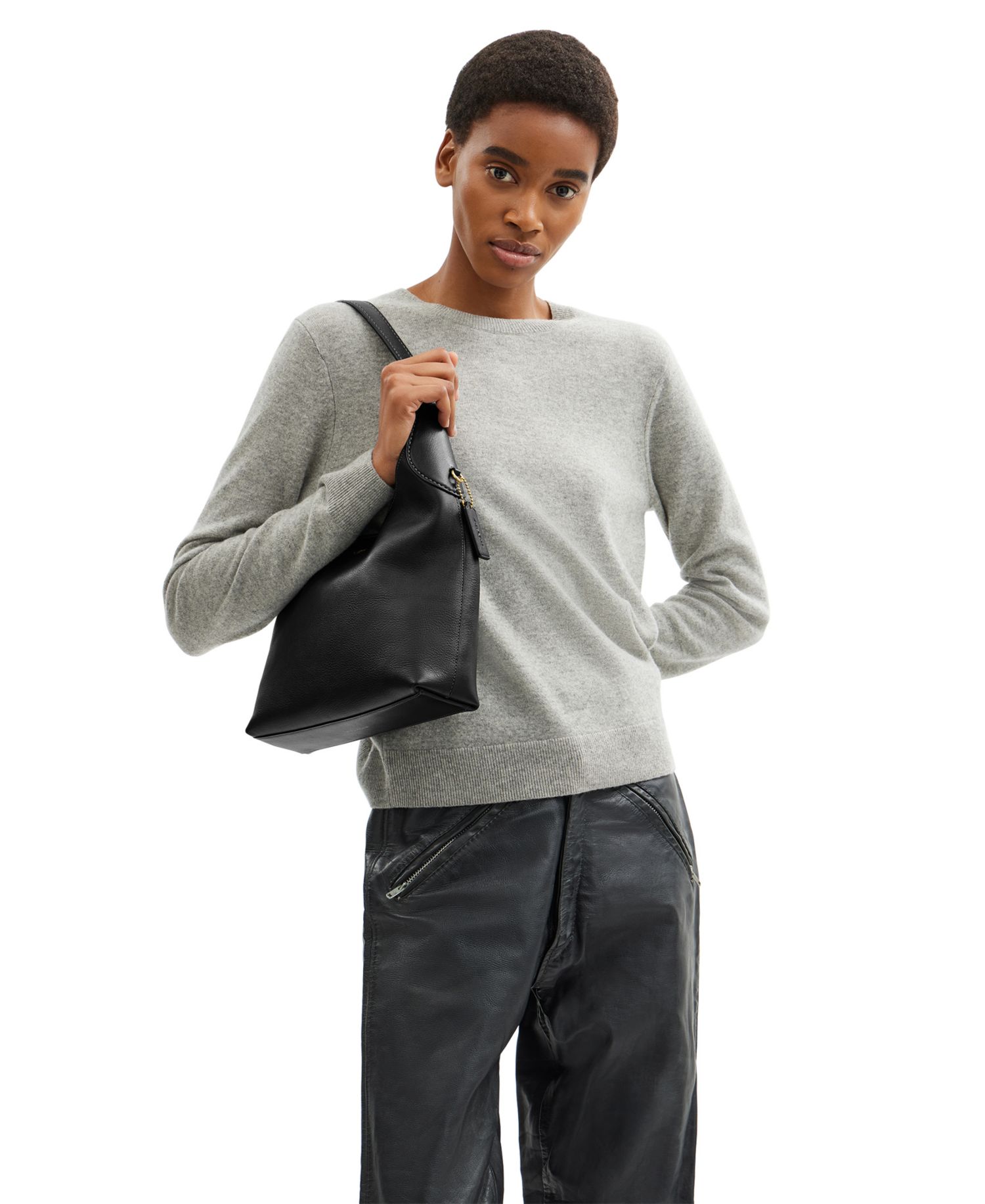 Brooklyn Medium Leather Shoulder Bag 28