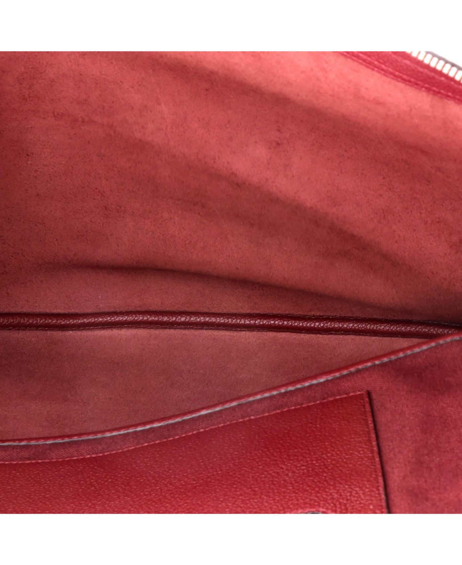 Medium B Shoulder Bag Leather