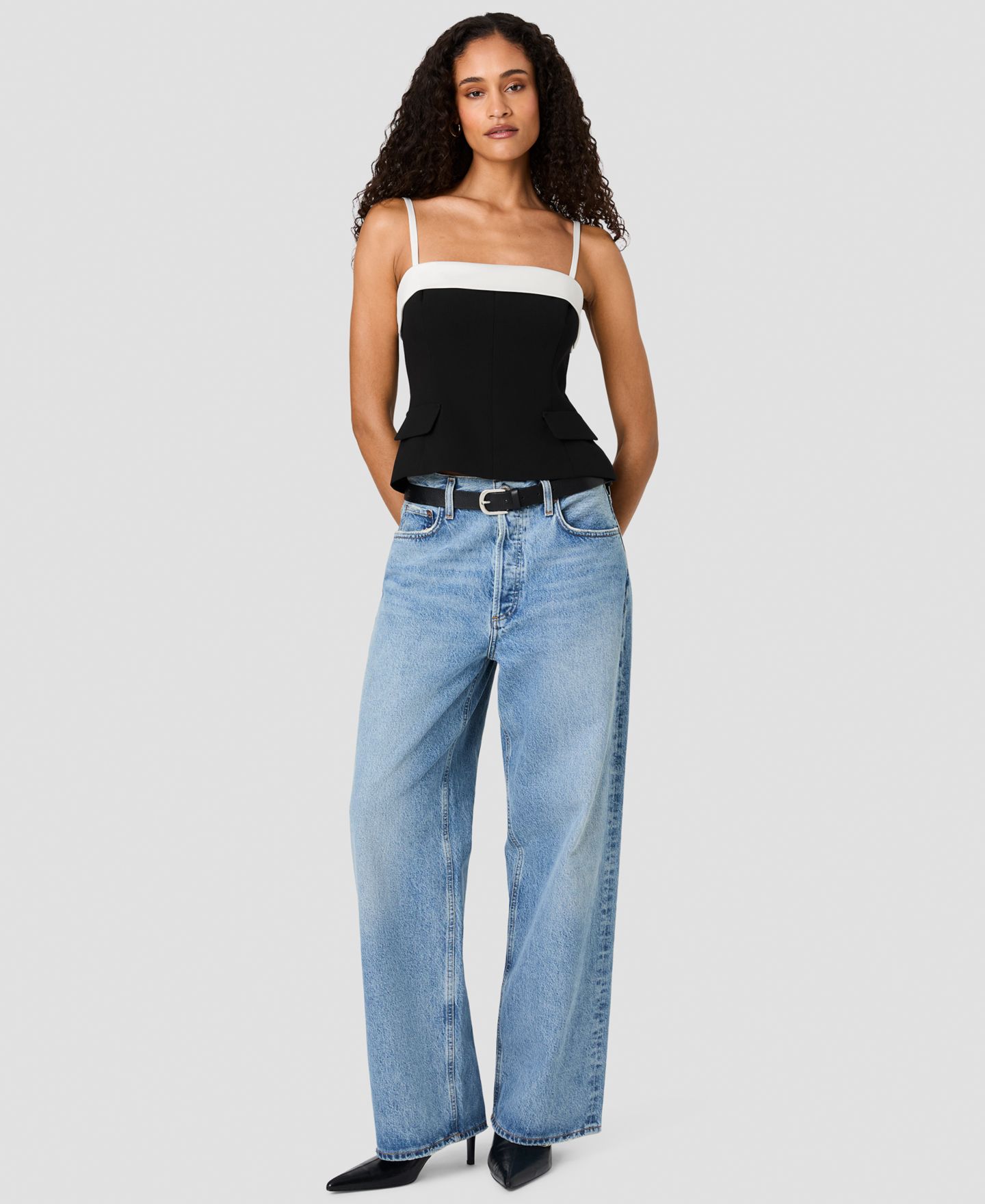 Женский топ French Connection Azra x Carey Foldover Sleeveless Square-Neck Colorblock, цвет: Чёрный фарфоровый кремовый — фото 2