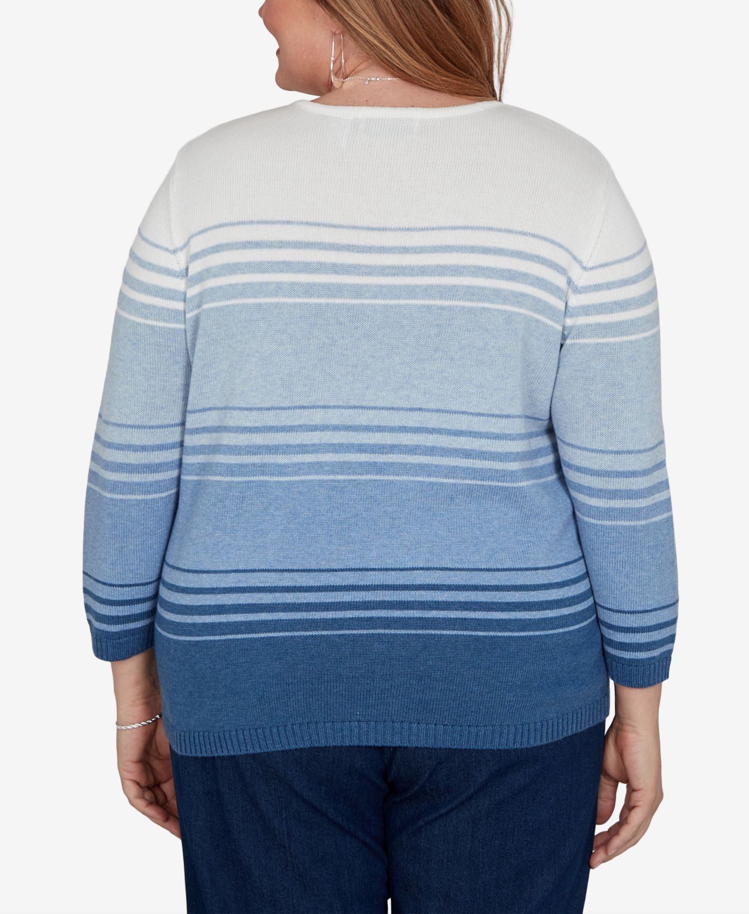 Plus Size Floral Embroidery 3/4-Length Crewneck Pullover Sweater