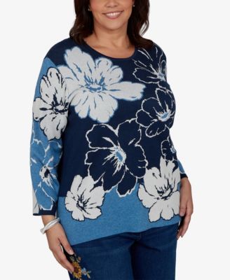 Plus Size Crewneck Floral Pullover Sweater