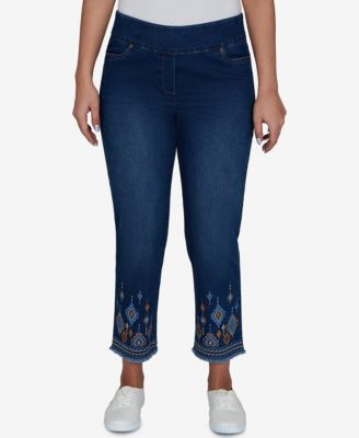 Petite Pull-On Cropped Pants