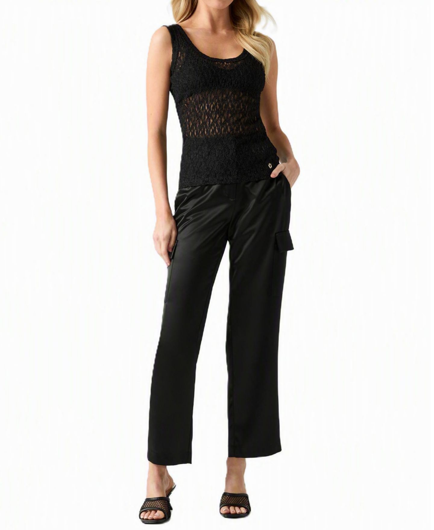 Женский топ GUESS Matilde Lace Scoop Neck, цвет: Угольно-чёрный — фото 2