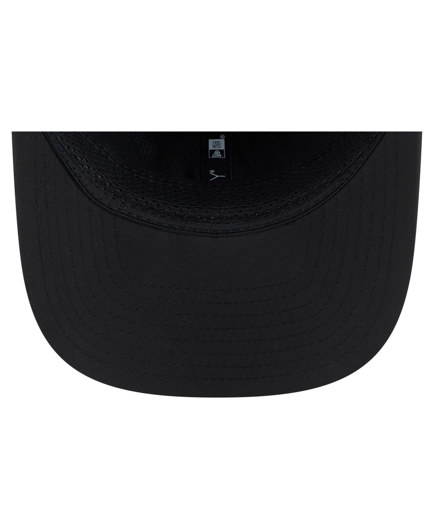 Men's Black Washington Commanders 2026 Sideline 9SEVENTY Adjustable Hat