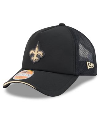 Men's Black New Orleans Saints 2026 Sideline Apex 9FORTY Adjustable Trucker Hat