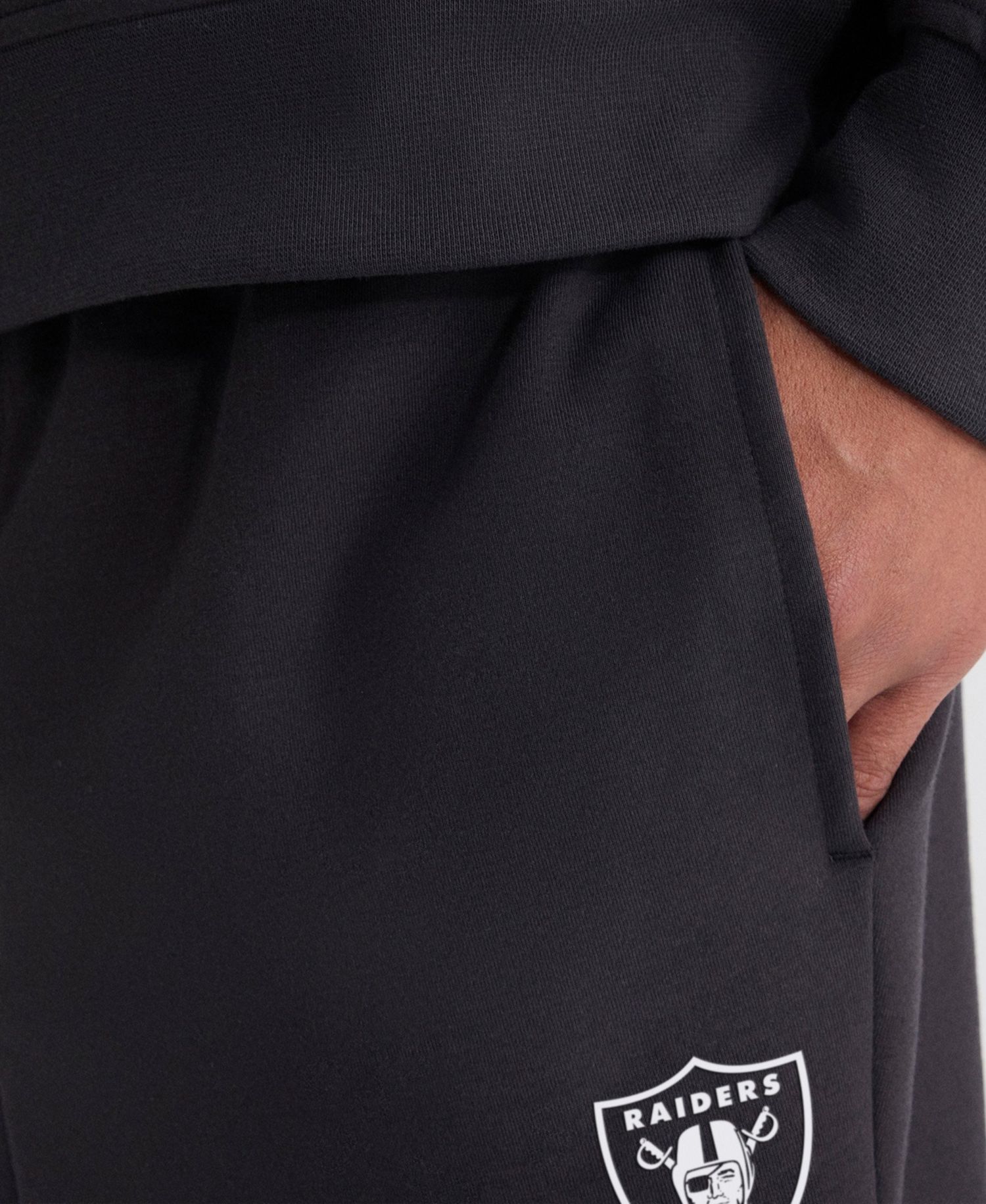 Men's Charcoal Las Vegas Raiders Clutch Fleece Tri-Blend Joggers