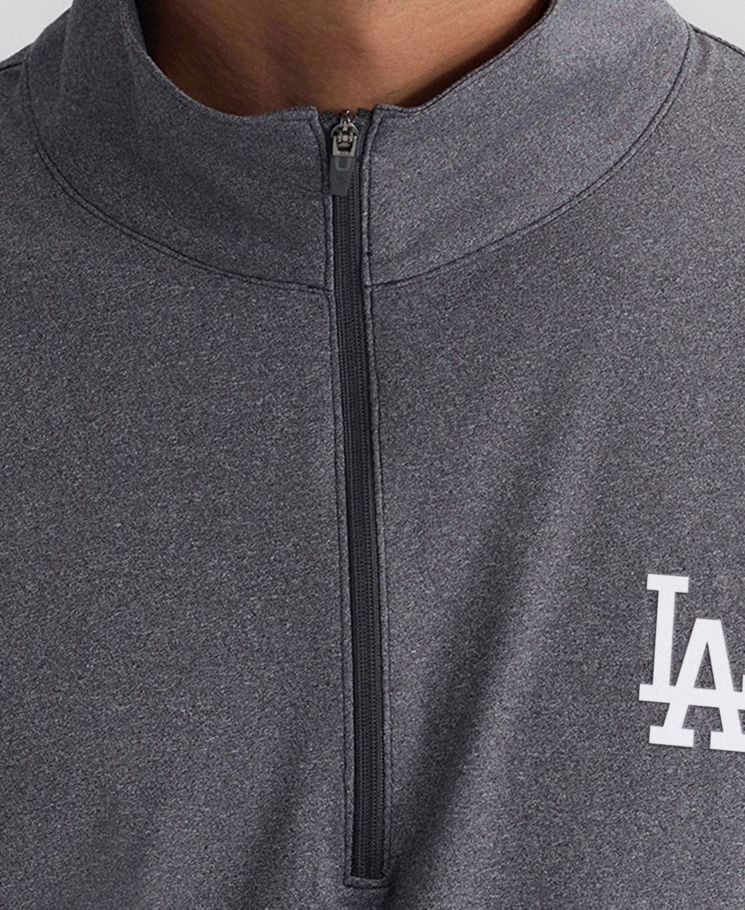 Men's Charcoal Los Angeles Dodgers Clutch Quarter-Zip Pullover Sweatshirt