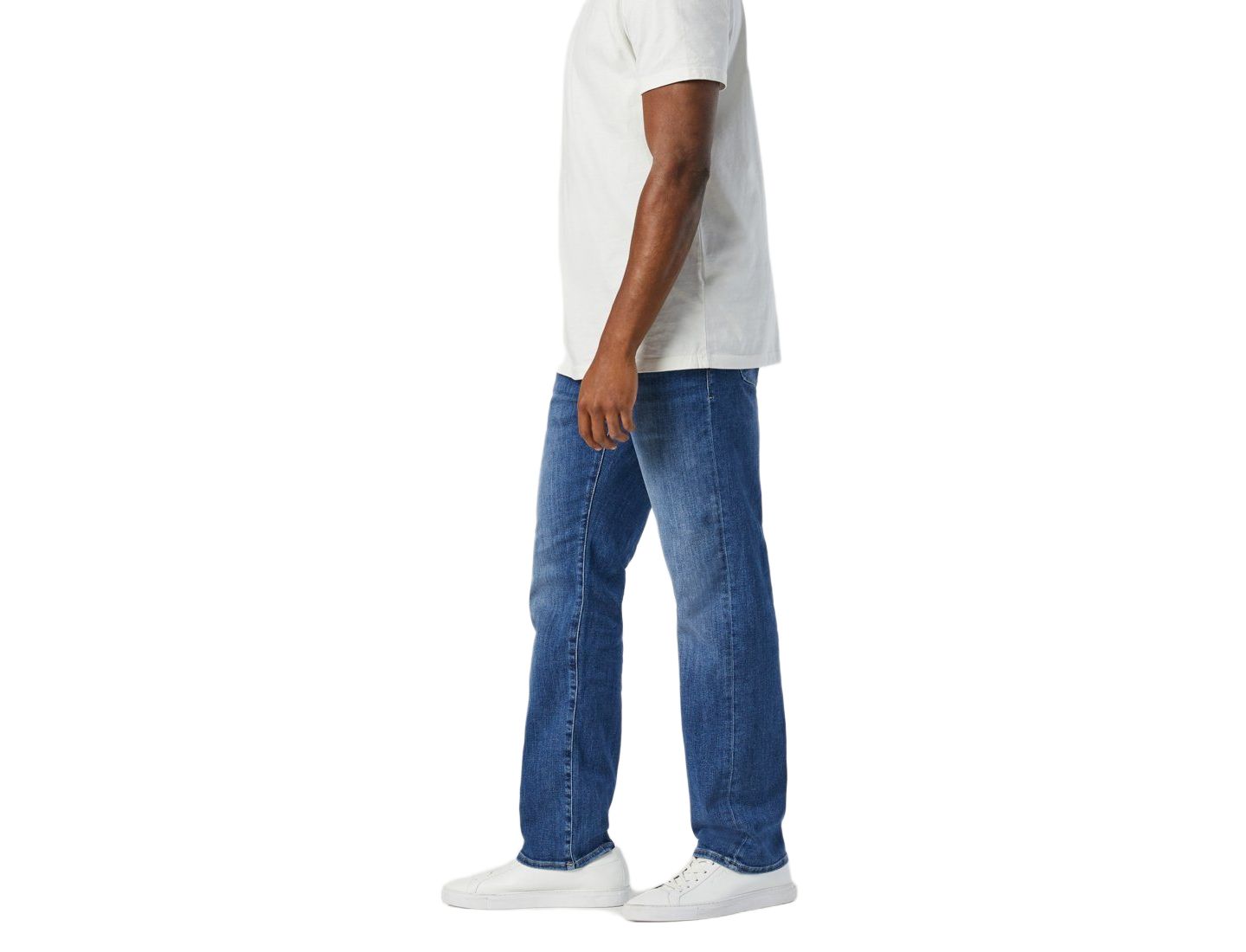 Мужские джинсы Mavi Jeans Marcus Slim Straight Leg Jeans in Mid Foggy Feather — фото 6