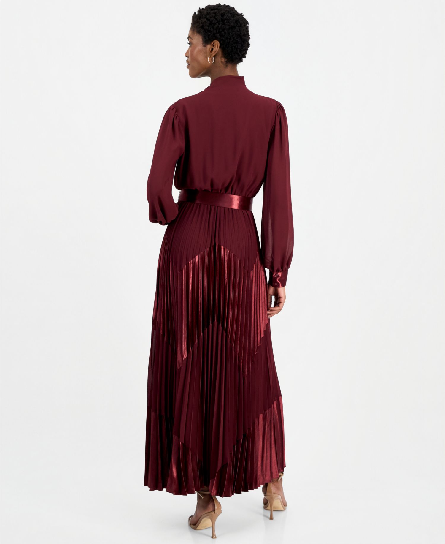 Women's Carrie V-Neck Long-Sleeve Wedding-Guest Dress