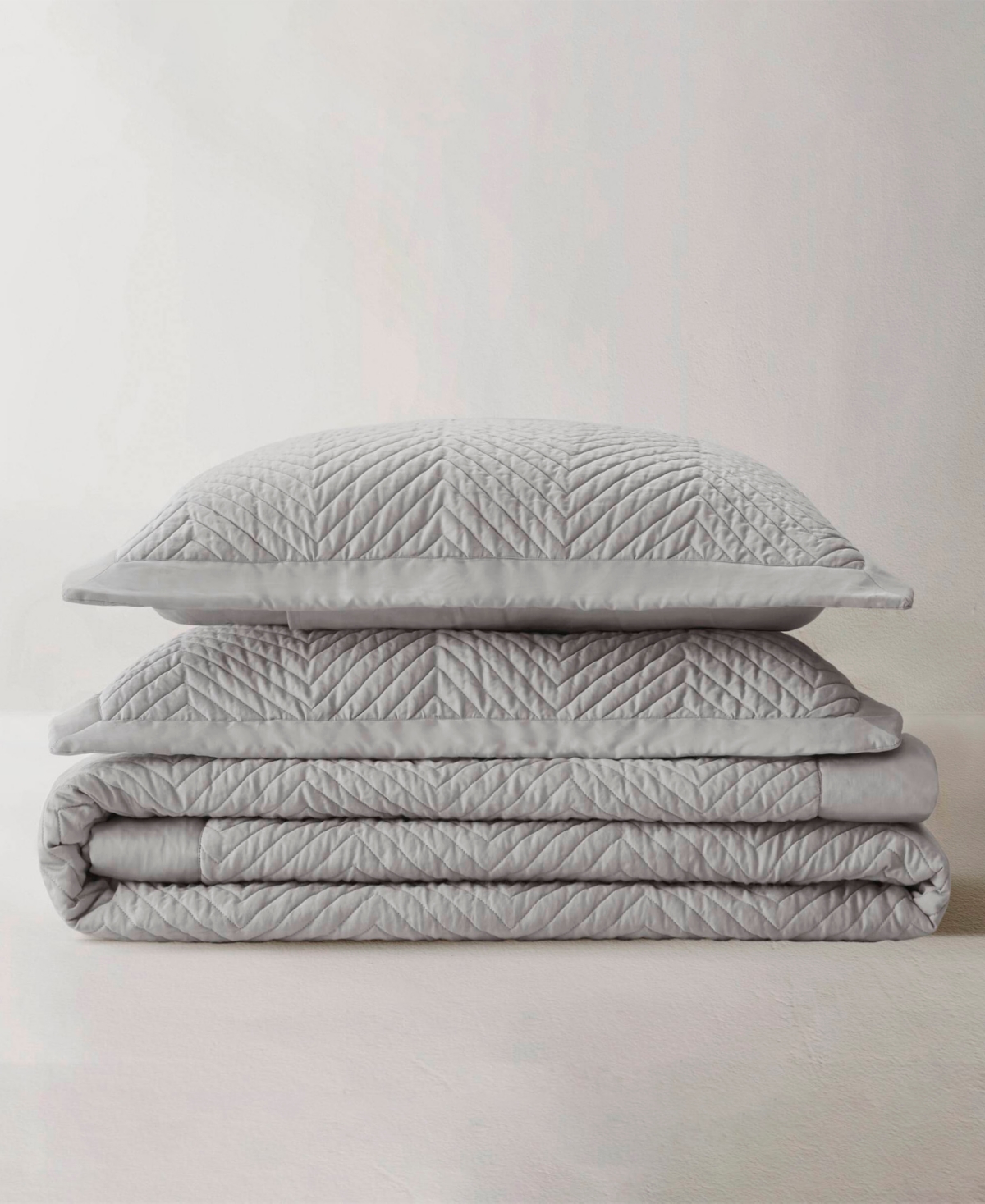 Harbor House Liam Hotel Cotton Sateen 3-Piece Quilt Set