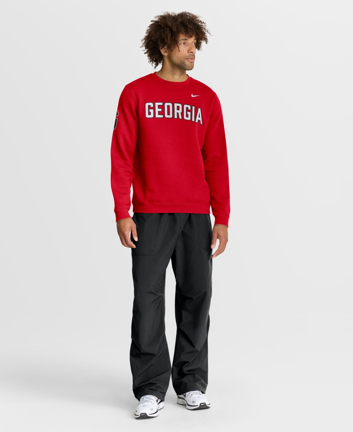 Nike Men's Georgia Bulldogs 2026 Sideline Club Fleece Crewneck Sweatshirt