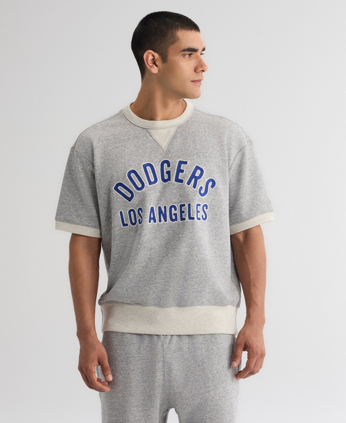 Fanatics Men's Los Angeles Dodgers Iconic Terry Pre-Season Relaxed Fit Sweatshirt