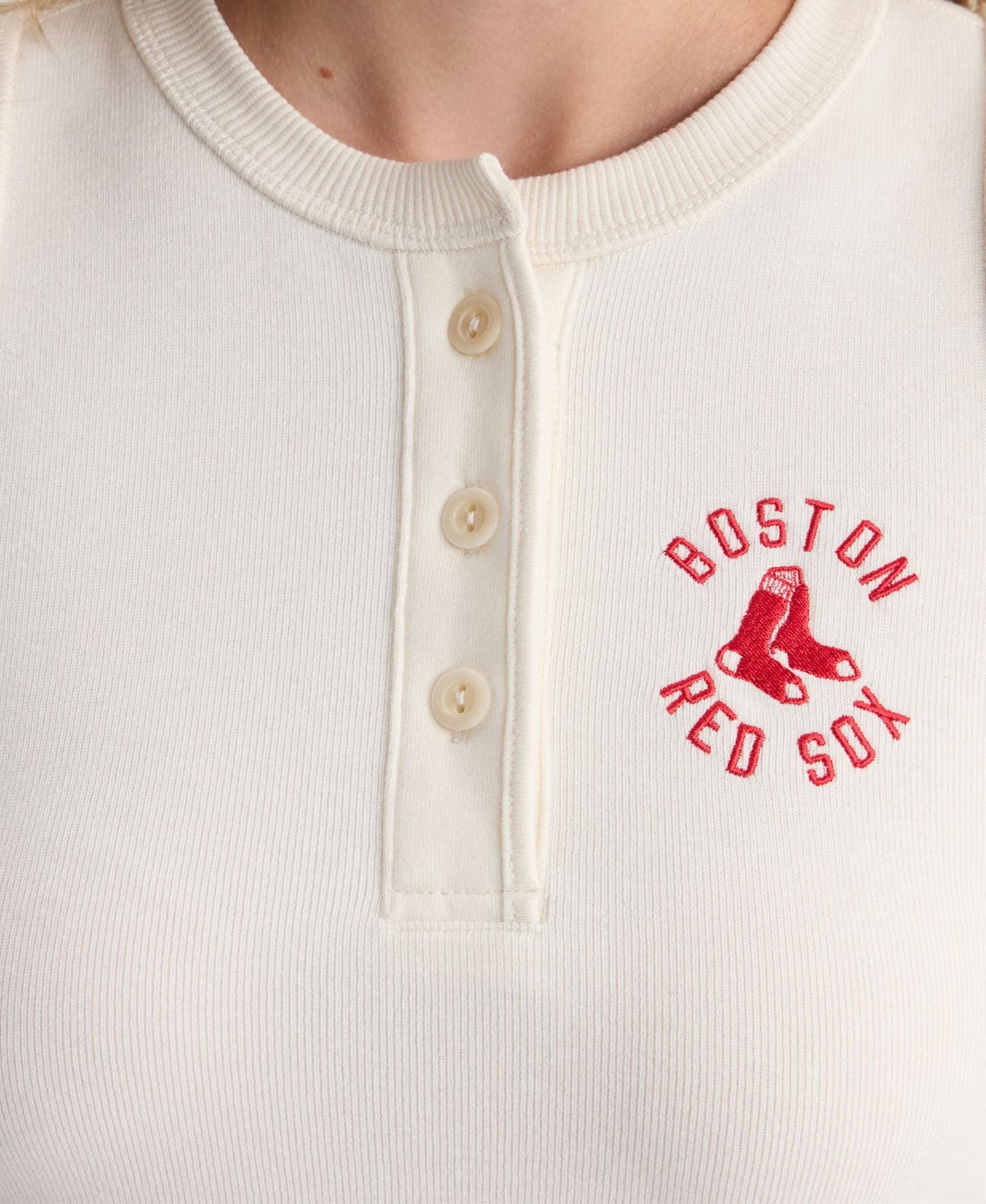 Женский топ Fanatics Boston Red Sox Iconic Ribbed Cropped Henley — фото 9