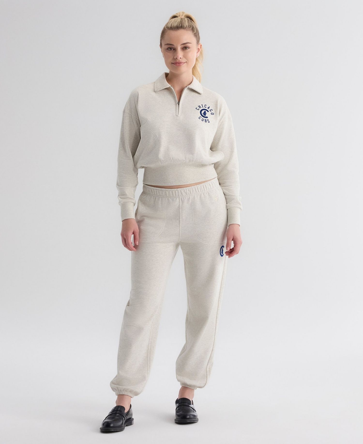 Women's Chicago Cubs Quarter-Zip Cropped Sweatshirt