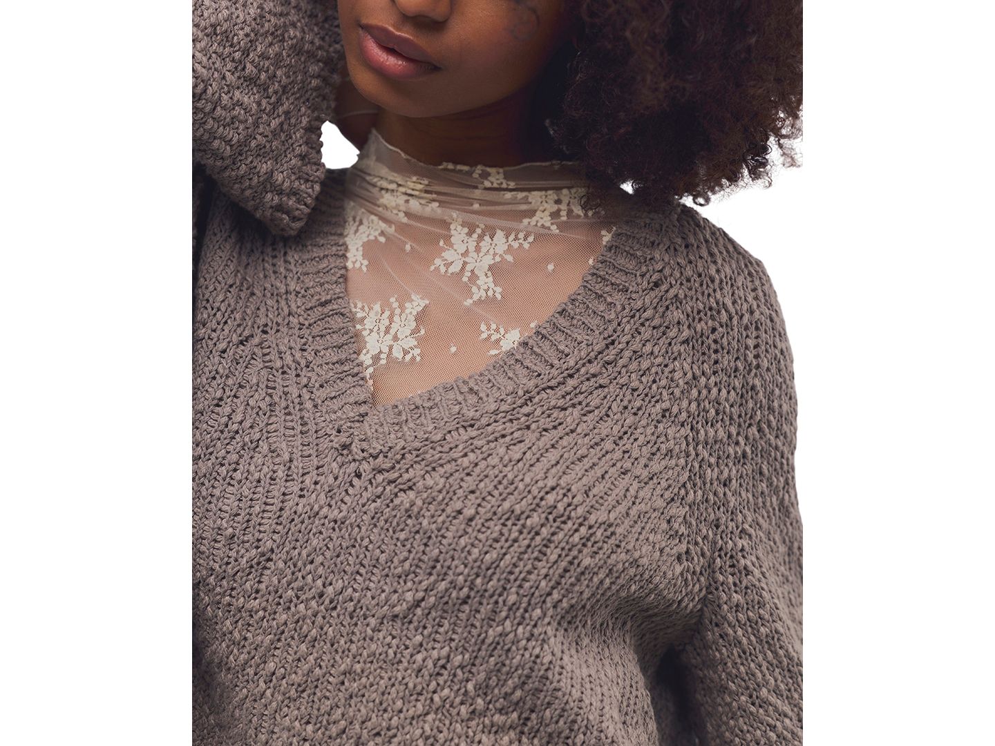 Женский свитер Free People Heartland Cropped Flared-Sleeve V-Neck Pullover, цвет: Коричневый — фото 4