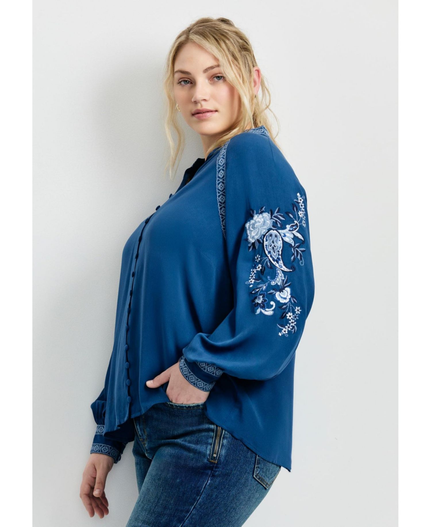 Women's Plus Size Chloe Embroidered Blouse